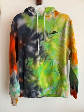 Nike sweat suit // 2 piece set // tie-dye
